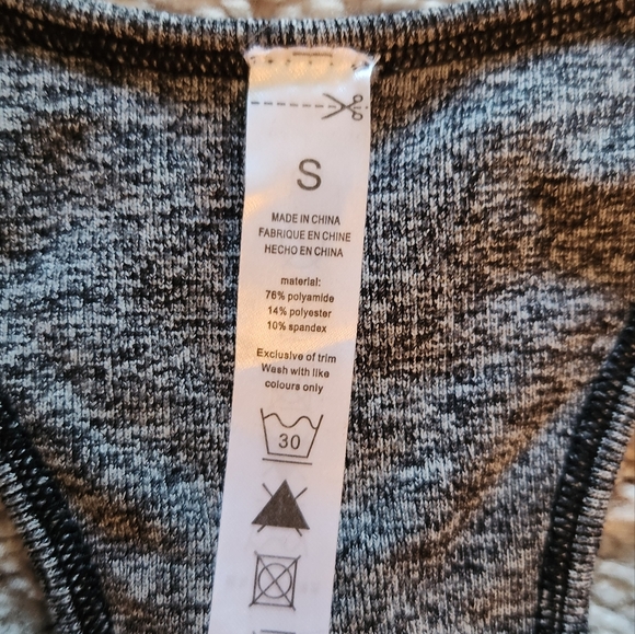 Novah Sport Gray and Black Activewear Set Size Small - Picture 3 of 8